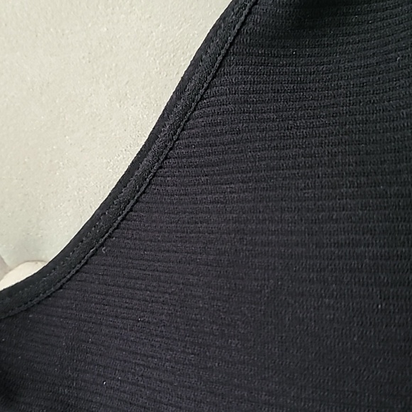 NWT Rline Bralette. Size small. - Picture 3 of 9